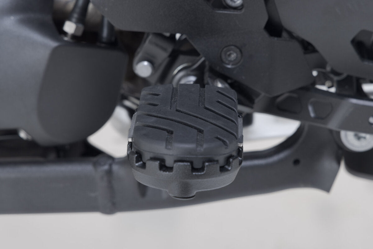 SW-Motech ION Fußrasten-Kit | Schwarz. Honda NT1100 (21-), XL750 (22-).