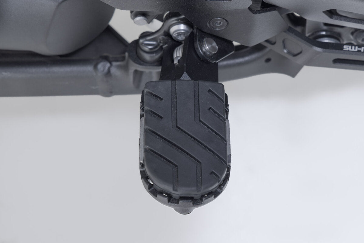 SW-Motech ION Fußrasten-Kit | Schwarz. Honda NT1100 (21-), XL750 (22-).