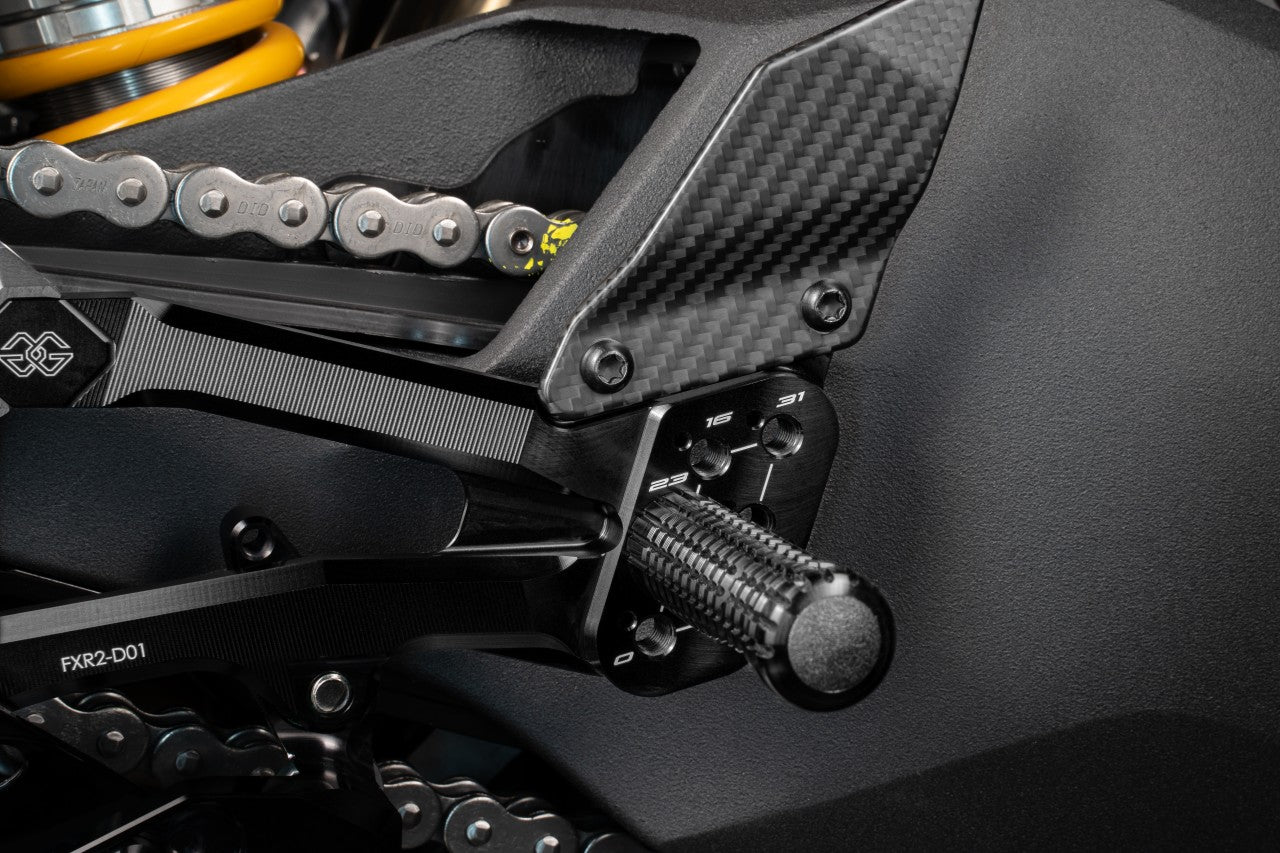 Gilles Fußrastenanlage FXR | NUR RENNSTRECKE | passend für Ducati Panigale V4 / R / S  - Modelle