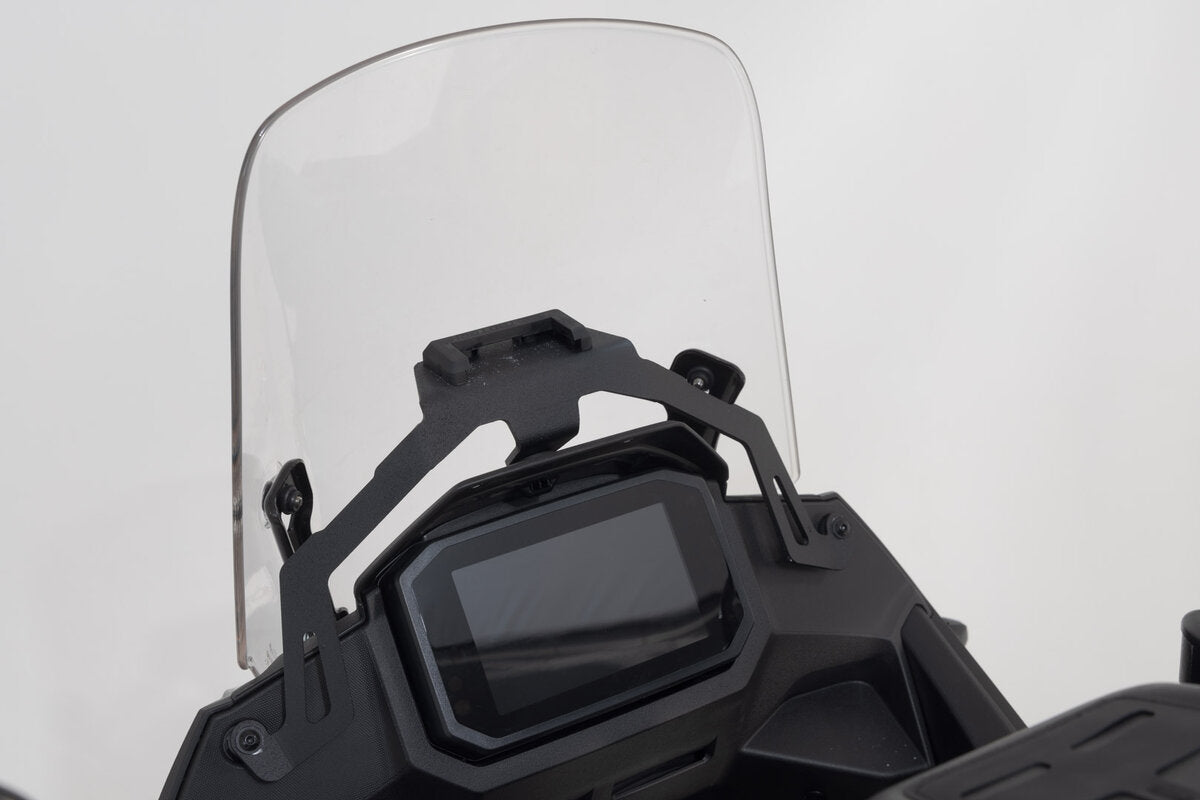SW-Motech Navi-Halter im Cockpit | Schwarz. Honda XL750 Transalp (22-24).