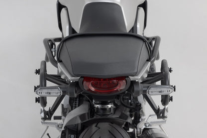 SW-Motech Legend Gear Seitentaschen-System LC | Honda CB1000R (21-).