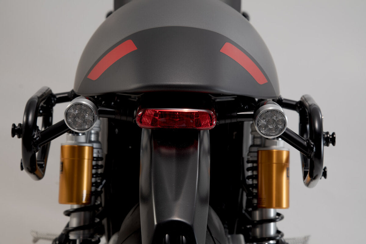 SW-Motech Legend Gear Seitentaschen-System LC | Triumph Thruxton RS (19-).