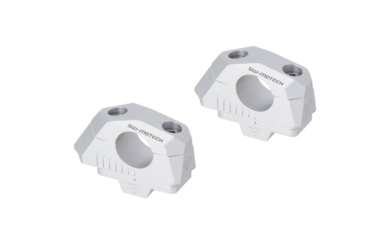 SW-Motech Lenkerverlegung variabel für Ø28 Lenker | H=28 mm. Verlegung 5/10/15/20/25/30 mm. Silbern.