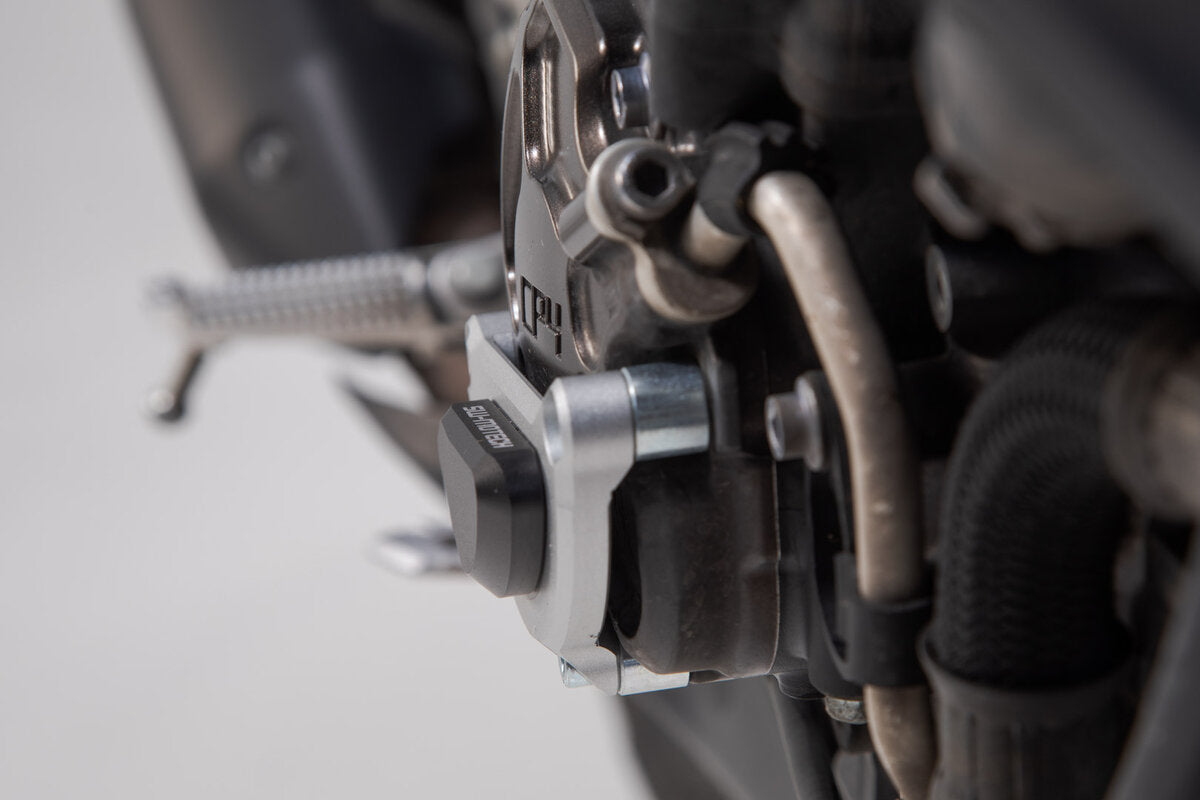 SW-Motech Motorgehäusedeckel-Schutz | Schwarz/Silbern. Yamaha MT-10 / SP (16-).