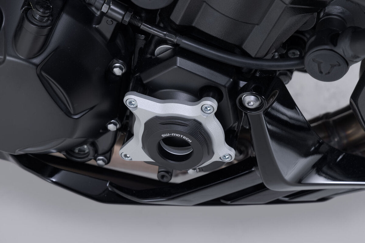 SW-Motech Motorgehäusedeckel-Schutz | Schwarz/Silbern. Kawasaki Z1100 / SE (25-).