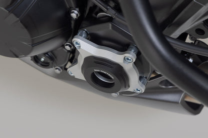 SW-Motech Motorgehäusedeckel-Schutz | Schwarz/Silbern. Kawasaki Z900 / SE (16-).
