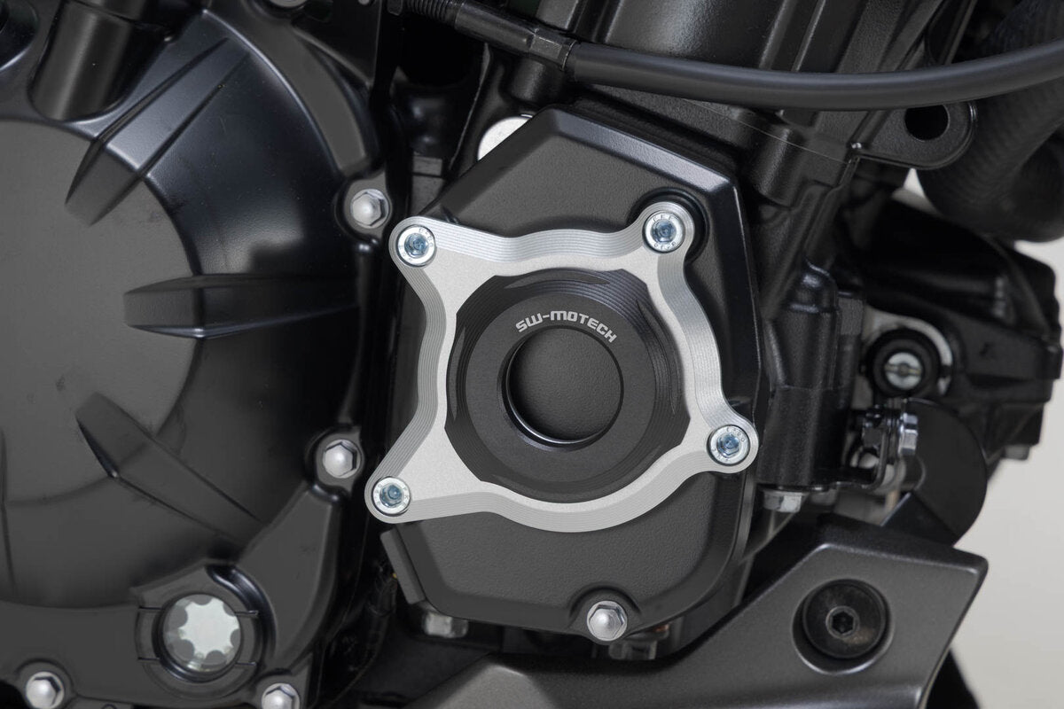SW-Motech Motorgehäusedeckel-Schutz | Schwarz/Silbern. Kawasaki Z900 / SE (16-).