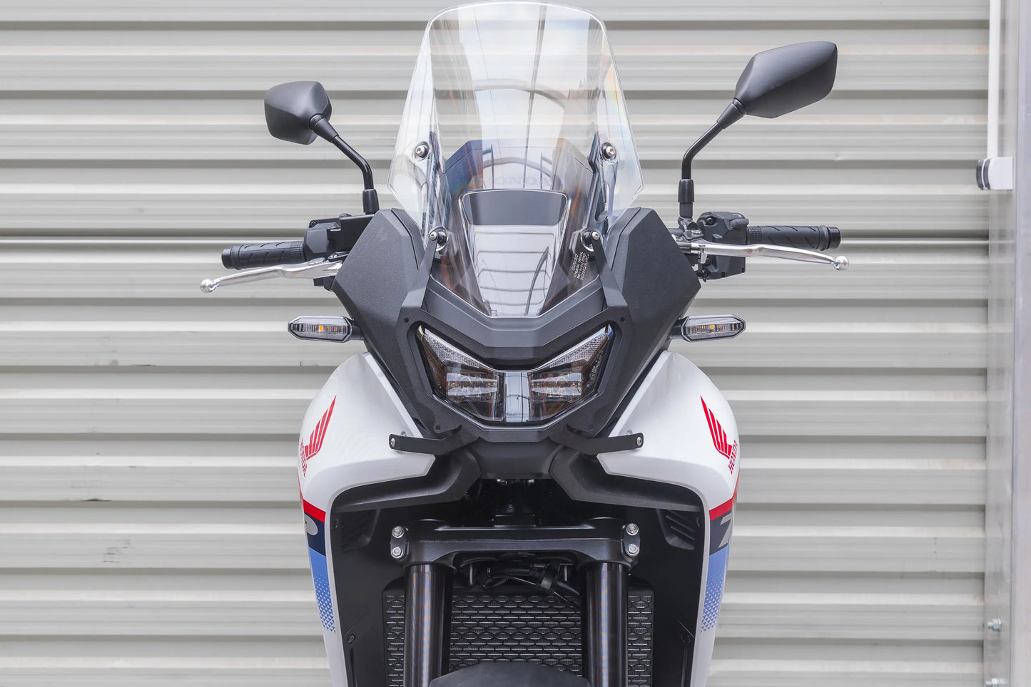 Yakk EXP Schweinwerferschutz | abnehmbar | schwarz | passend für Honda XL750 - Modelle (2025-2026)
