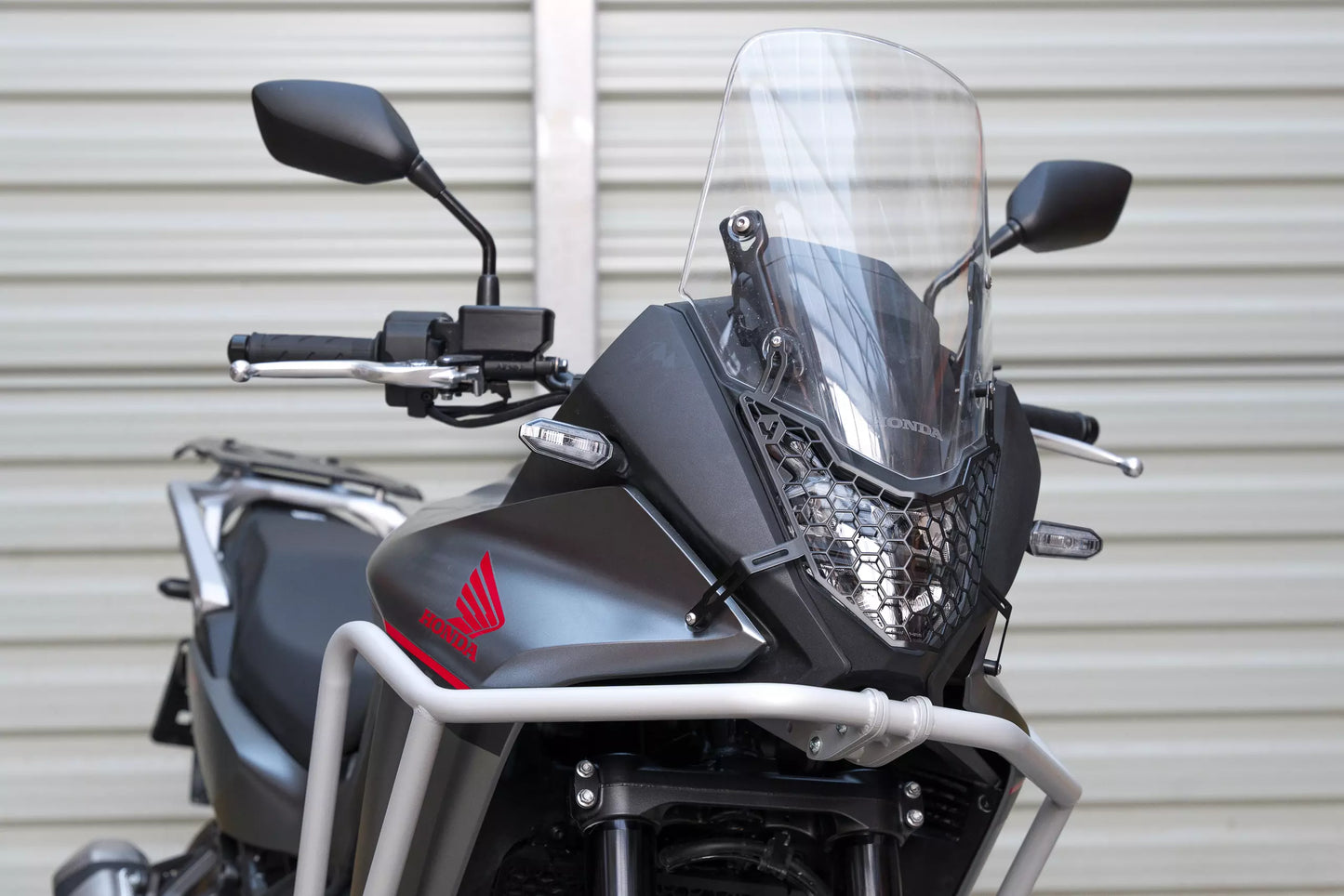 Yakk EXP Schweinwerferschutz | schwarz | passend für Honda XL750 - Modelle (2023-2024)