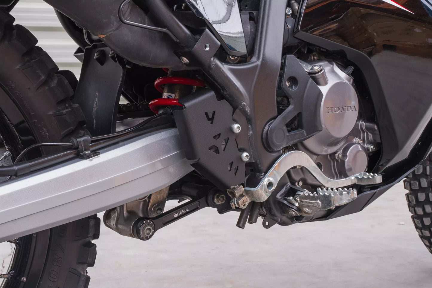 Yakk EXP Bremspumpenschutz | hinten | schwarz | passend für Honda CRF 300 Rally - Modelle (2021-2026)