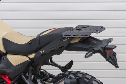 Yakk EXP Gepäckträgerplatte | schwarz | passend für BMW R12 G/S - Modelle (2024-2026)