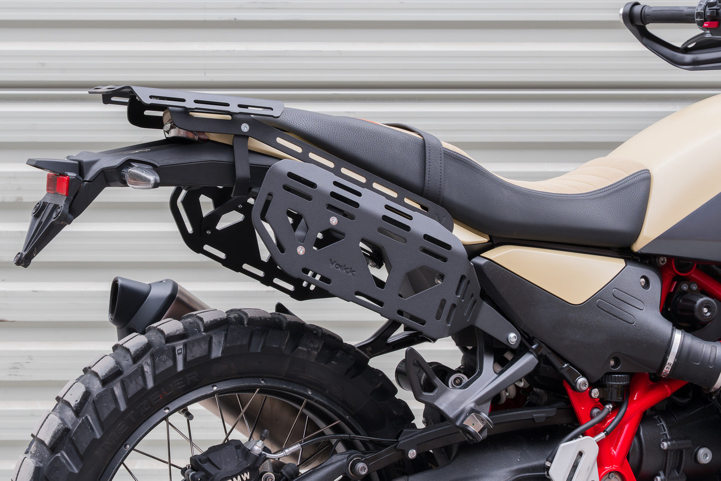 Yakk EXP Seitenkoffer / Satteltaschenhalter  | schwarz | passend für BMW R12 G/S - Modelle (2024-2026)