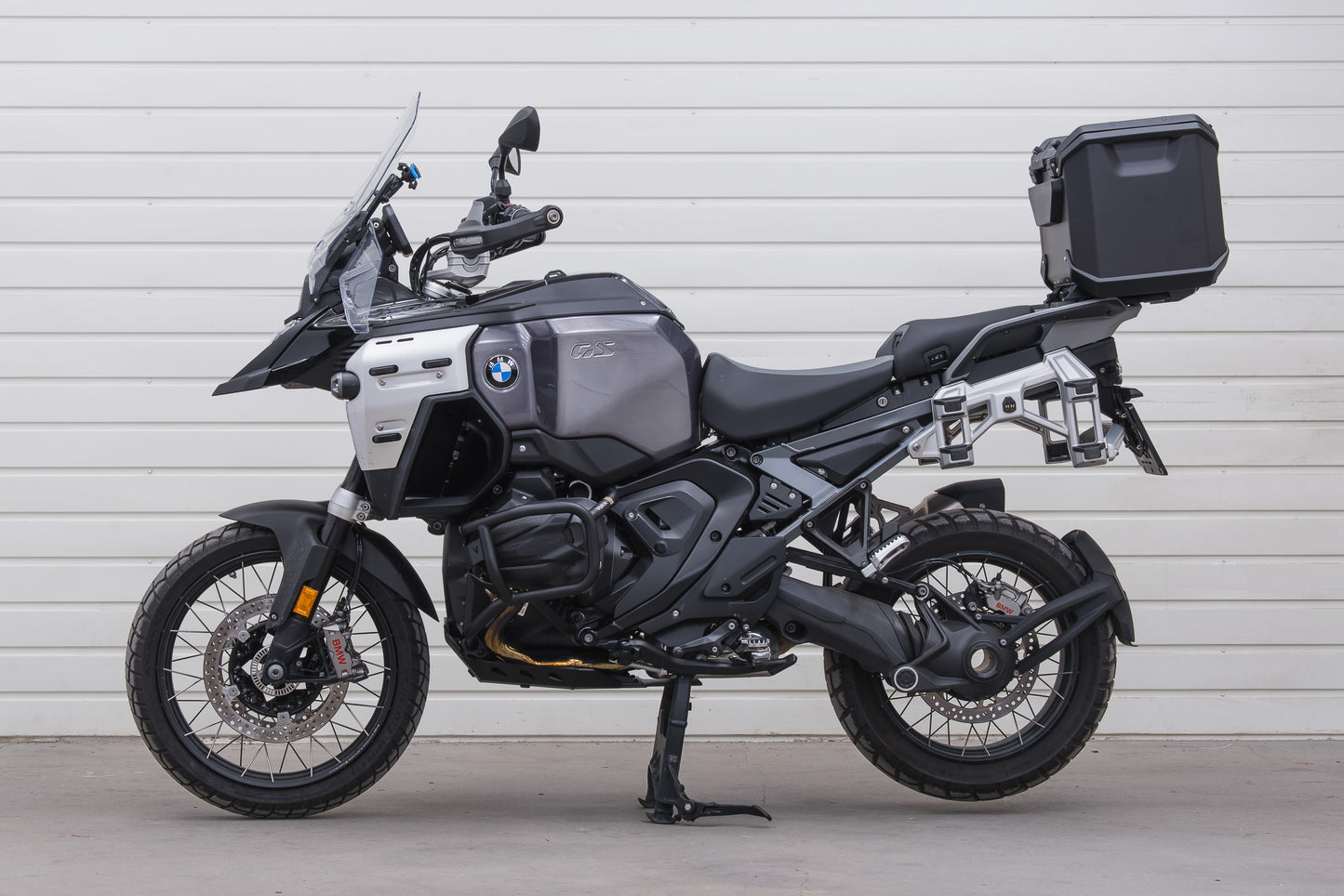 Yakk EXP Untere Sturzbügel | schwarz | passend für BMW R 1300 GS / Adventure - Modelle (2023-2026)