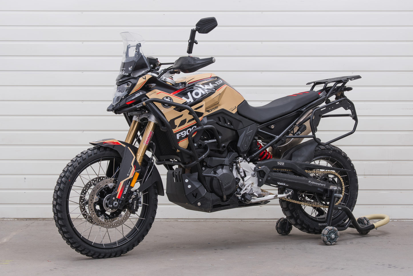 Yakk EXP Topcase-Träger | schwarz | passend für BMW F 900 GS - Modelle (2024-2026)