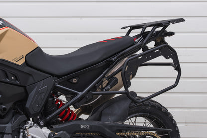 Yakk EXP Topcase-Träger | schwarz | passend für BMW F 900 GS - Modelle (2024-2026)