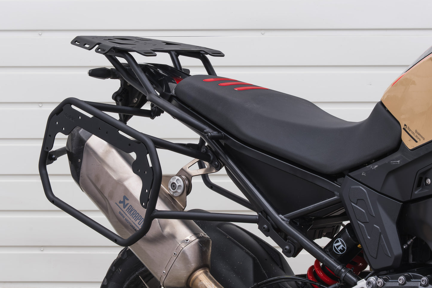 Yakk EXP Topcase-Träger | schwarz | passend für BMW F 900 GS - Modelle (2024-2026)