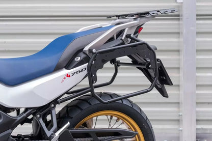 Yakk EXP Seitenkoffer / Satteltaschenhalter | schwarz | passend für Honda XL750 Transalp - Modelle (2023-2026)
