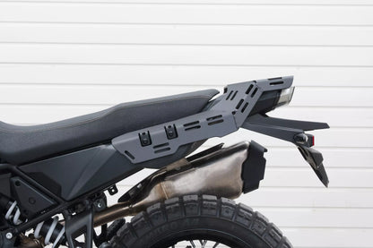 Yakk EXP Gepäckträgerplatte | für weiches Gepäck | schwarz | passend für CFMOTO MT-X 800 - Modelle (2025-2026)