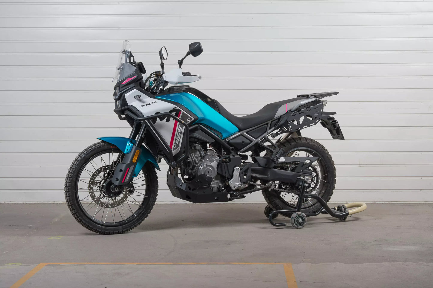 Yakk EXP Seitenkoffer / Satteltaschenhalter  | schwarz | passend für CFMOTO MT 450 - Modelle (2024-2026)