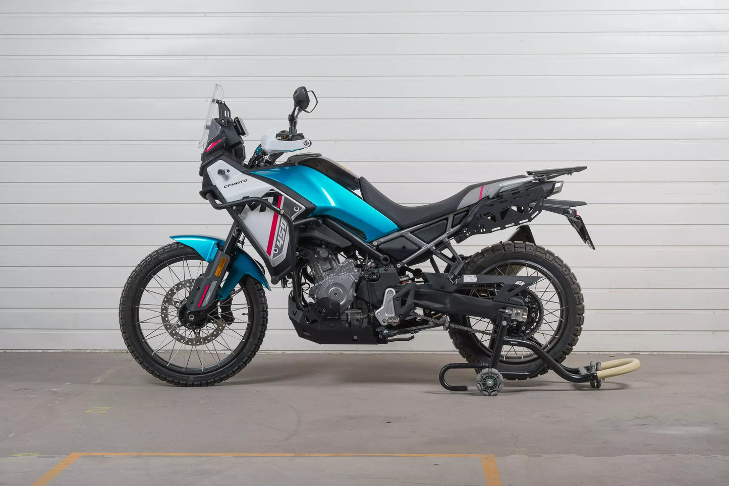 Yakk EXP Seitenkoffer / Satteltaschenhalter  | schwarz | passend für CFMOTO MT 450 - Modelle (2024-2026)