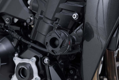 SW-Motech Sturzpad-Kit | Schwarz. Kawasaki Z900-Modelle (25-26).