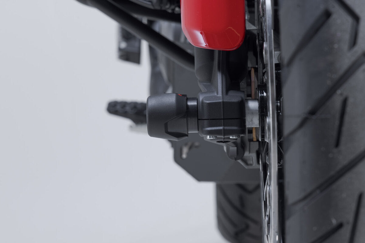 SW-Motech Sturzpad-Kit für Vorderachse | Schwarz. Ducati Multistrada V2 / V2 S (24-).