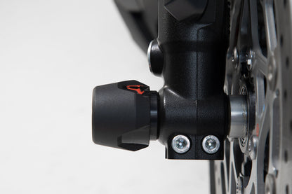 SW-Motech Sturzpad-Kit für Vorderachse | Schwarz. Moto Guzzi V85 TT (19-21).
