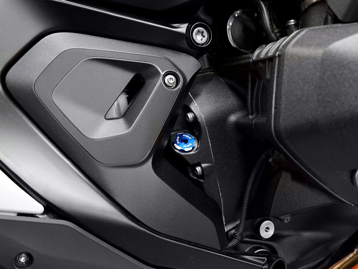 DBK Special Parts | TOO03 - BMW | BLACK | Motorölverschluss Kappe | passend für BMW S 1000 R / RR / XR / M 1000 R / RR / XR & R 1300 GS - Modelle
