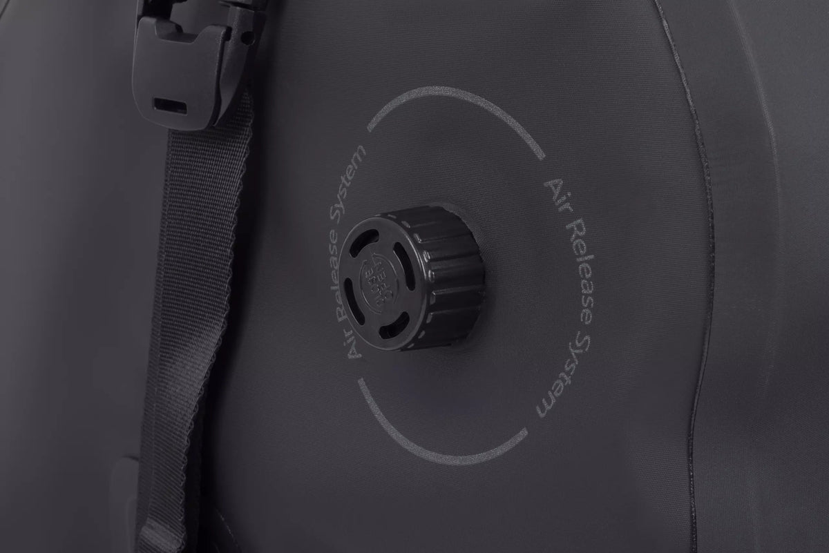 Plaque de porte-bagages Yakk EXP | noir | compatible avec les modèles Honda CRF 300 L (2021-2026)