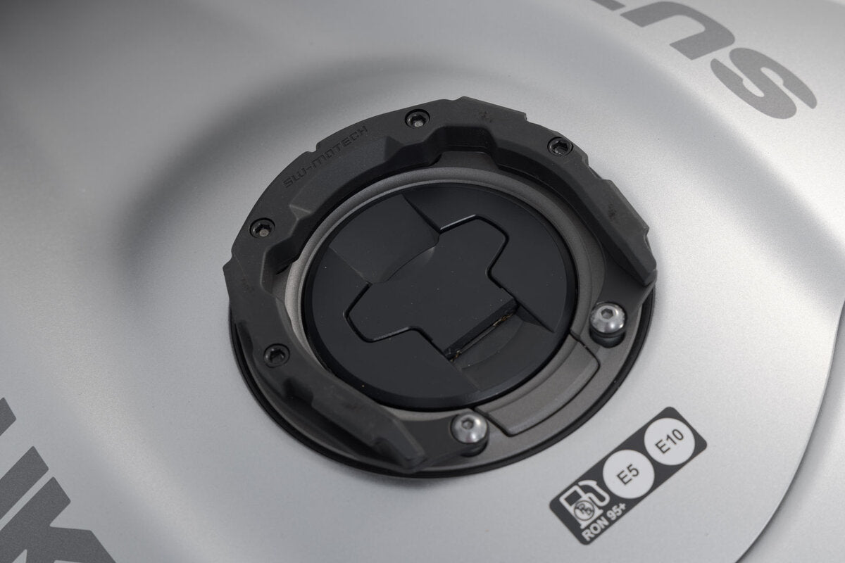 SW-Motech PRO Tankring | Schwarz. Suzuki GSX 1300 R Hayabusa (20-).